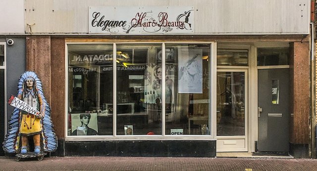 Elegance Hair & Beauty – Beauty Salon in The Hague, 17 reviews, prices –  Nicelocal